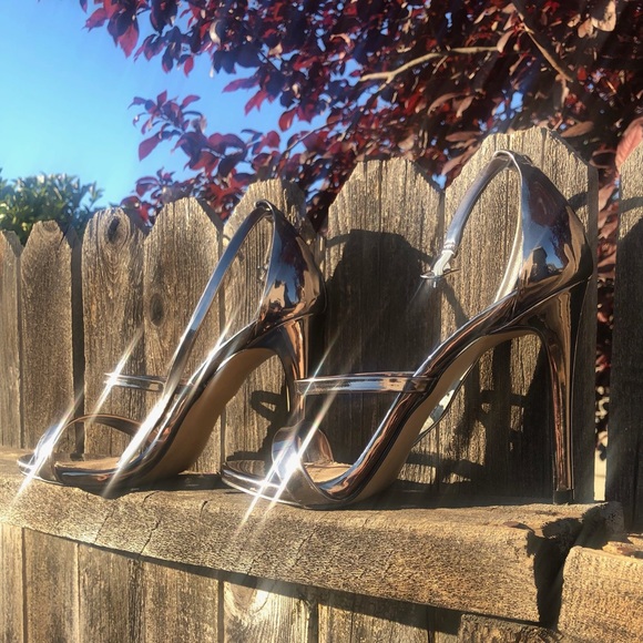 Steve Madden Heels - Picture 1 of 3